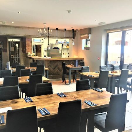 Kings Park Hotel Retford Bagian luar foto