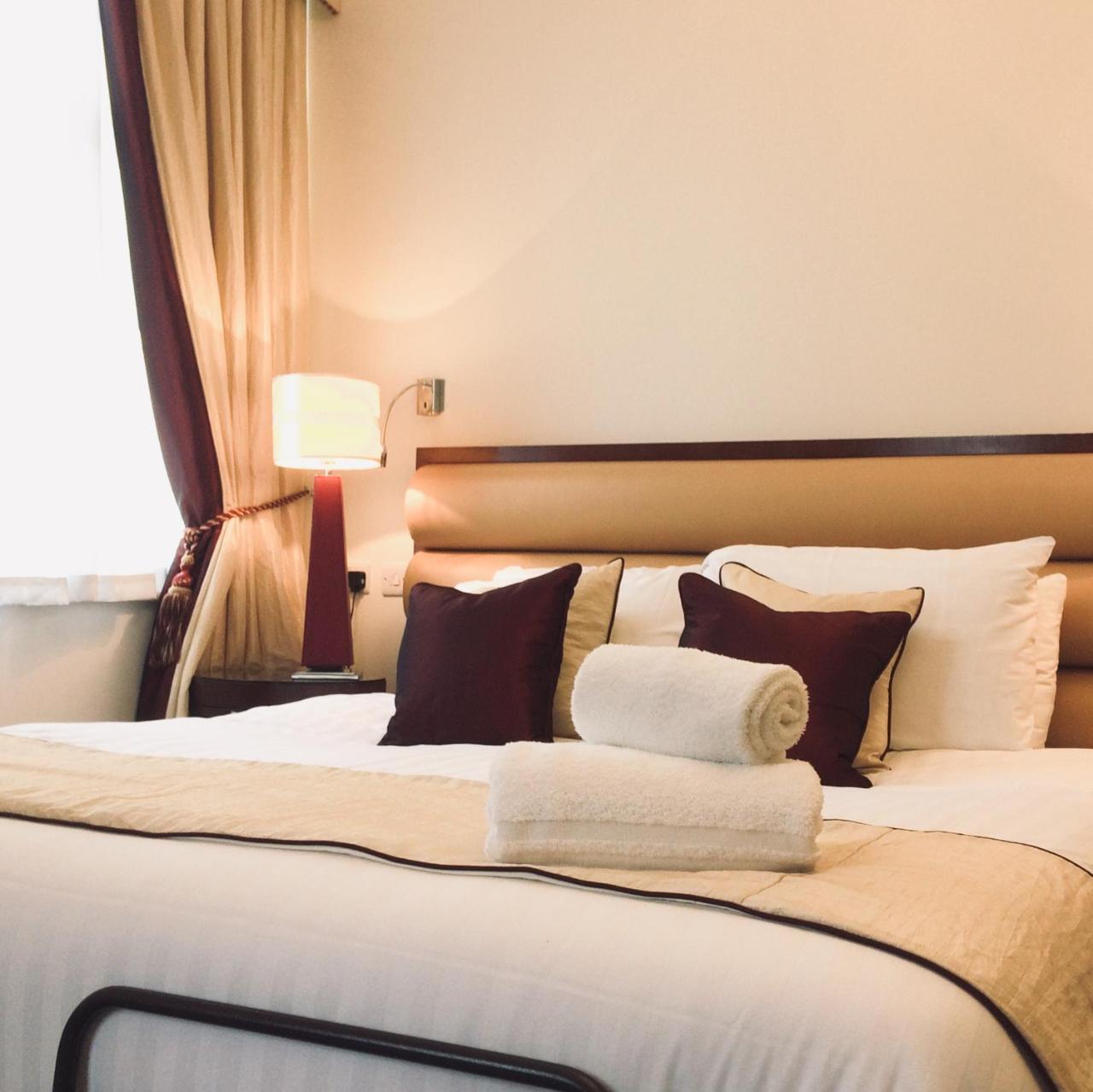 Kings Park Hotel Retford Bagian luar foto